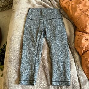 Heather gray Lululemon crop pants size 4